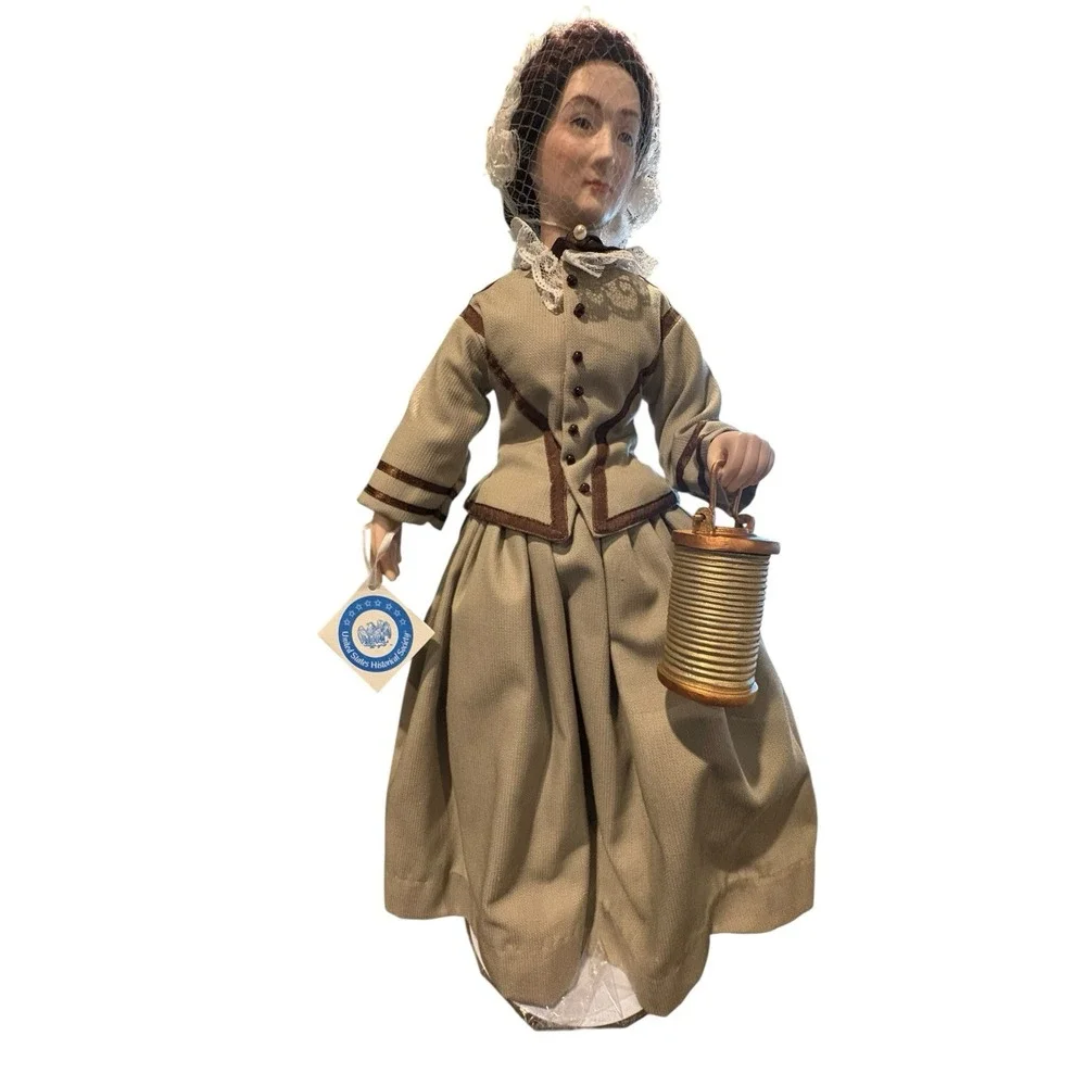 Florence Nightingale Doll – United States Historical Society – w/‎ Lantern